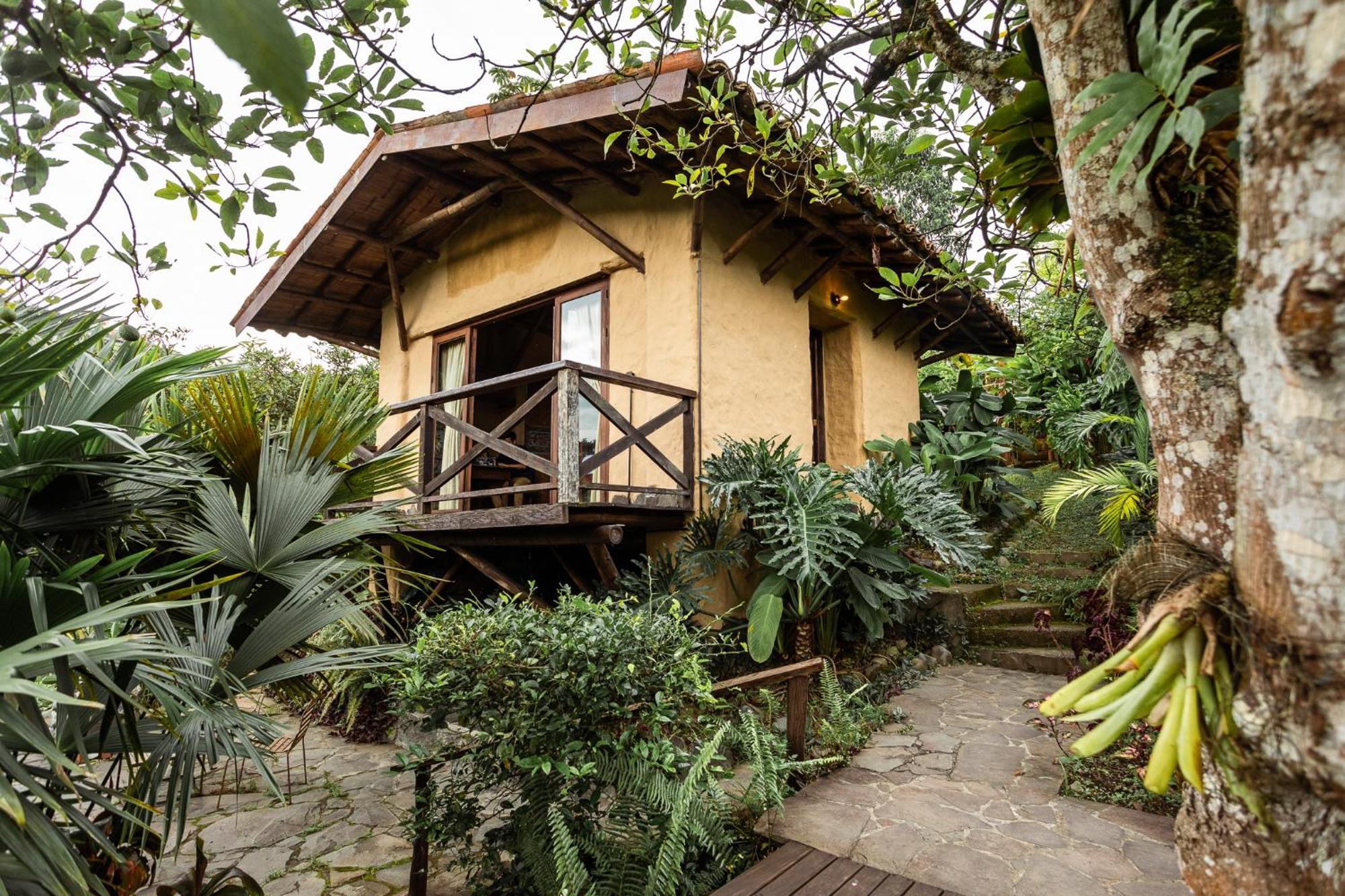 En La Montana Viga Vieja Lodge